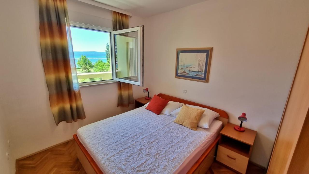 Apartment Cesarica Omiš Екстериор снимка