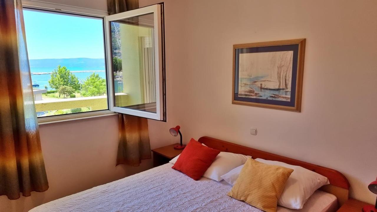 Apartment Cesarica Omiš Екстериор снимка