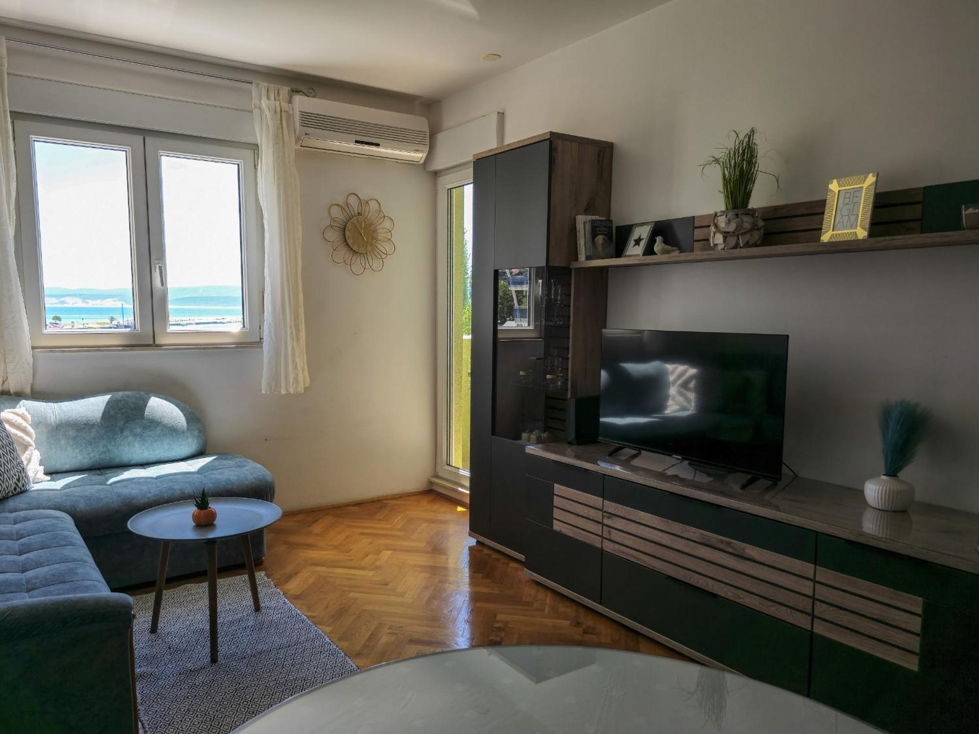 Apartment Cesarica Omiš Екстериор снимка