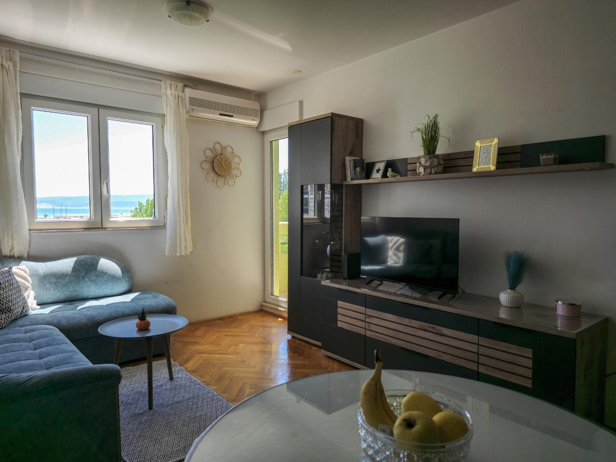 Apartment Cesarica Omiš Екстериор снимка